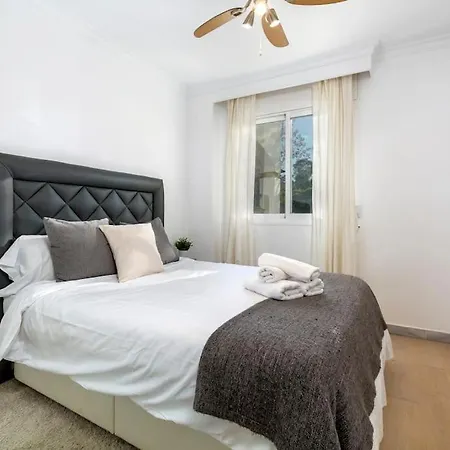 Modern Renovated La Dama De Noche Rdr398 Apartment Marbella